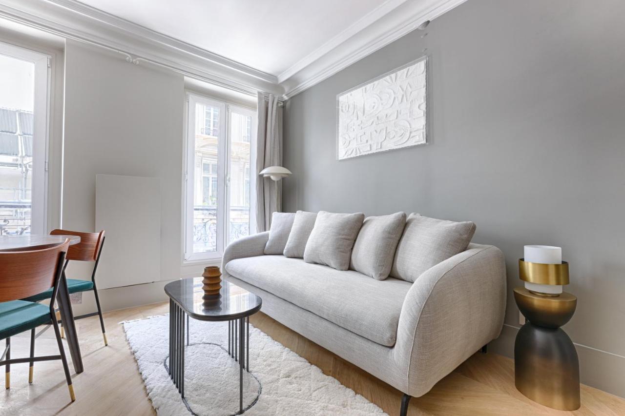 Unique Luxury Parisian flat 2BR/6P -Champs Elysées Exterior foto